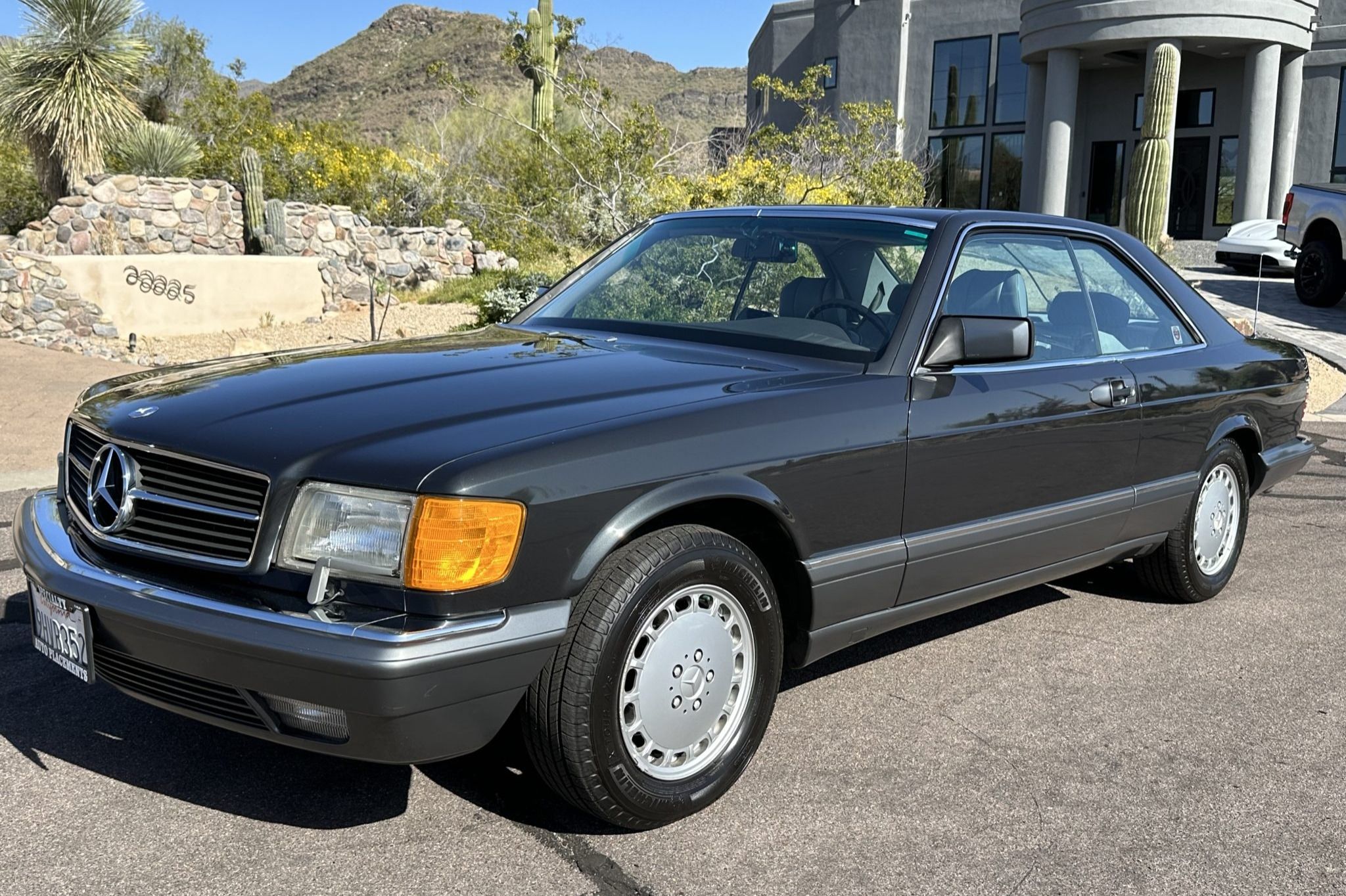 1990 Mercedes-Benz SL-Class 560SL