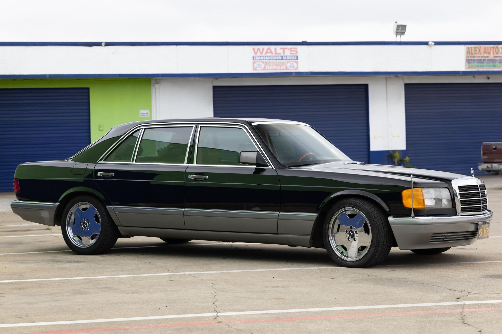 1988 Mercedes-Benz S-Class