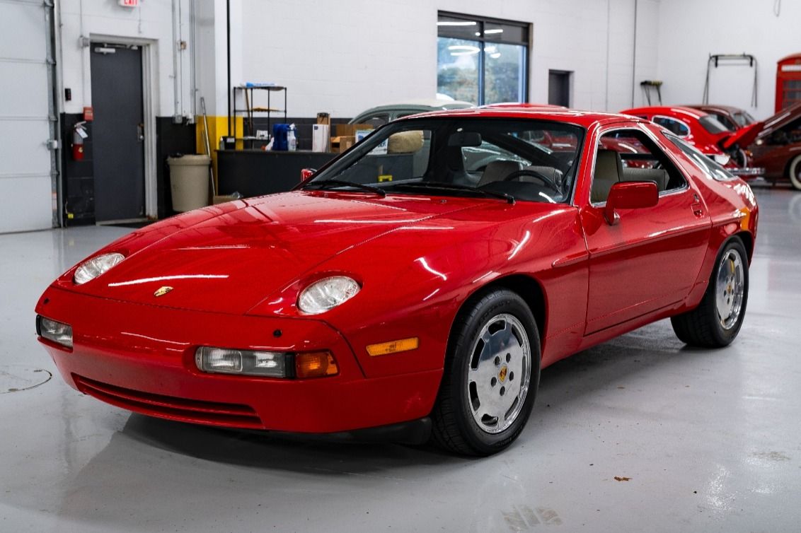 1988 Porsche 924 S