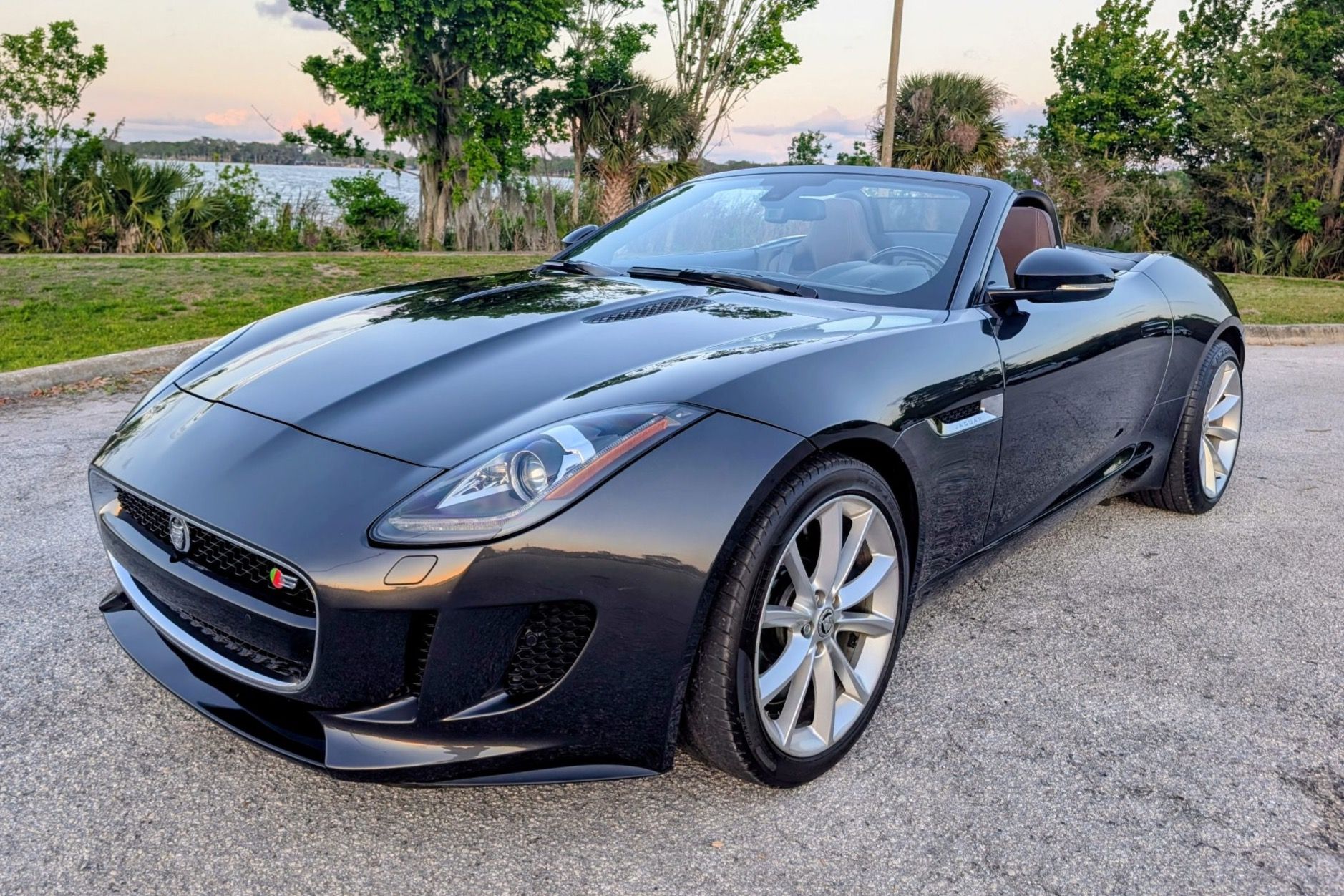 2014 Jaguar F-Type Convertible
