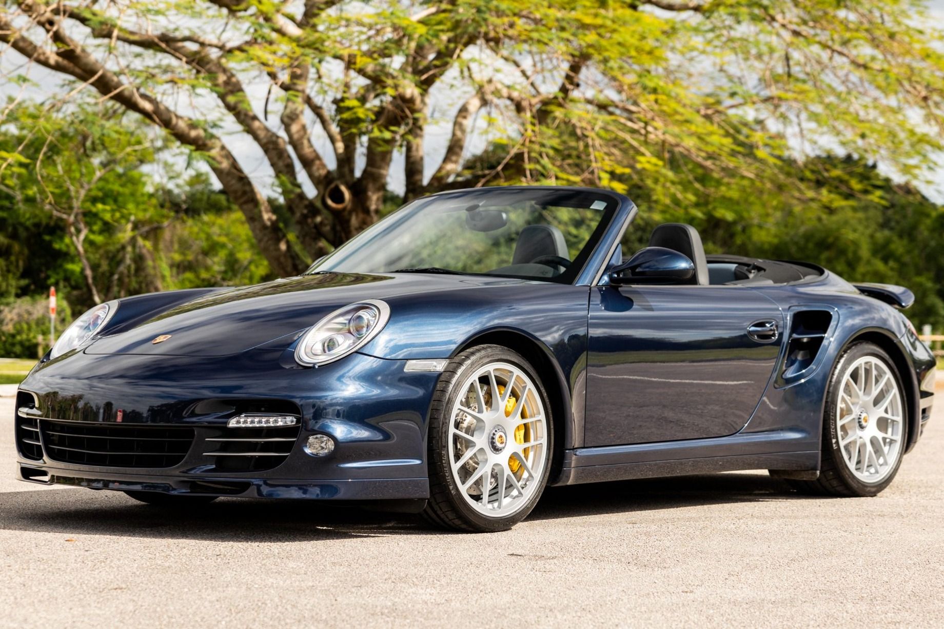 2011 Porsche 911 Turbo S Cabriolet