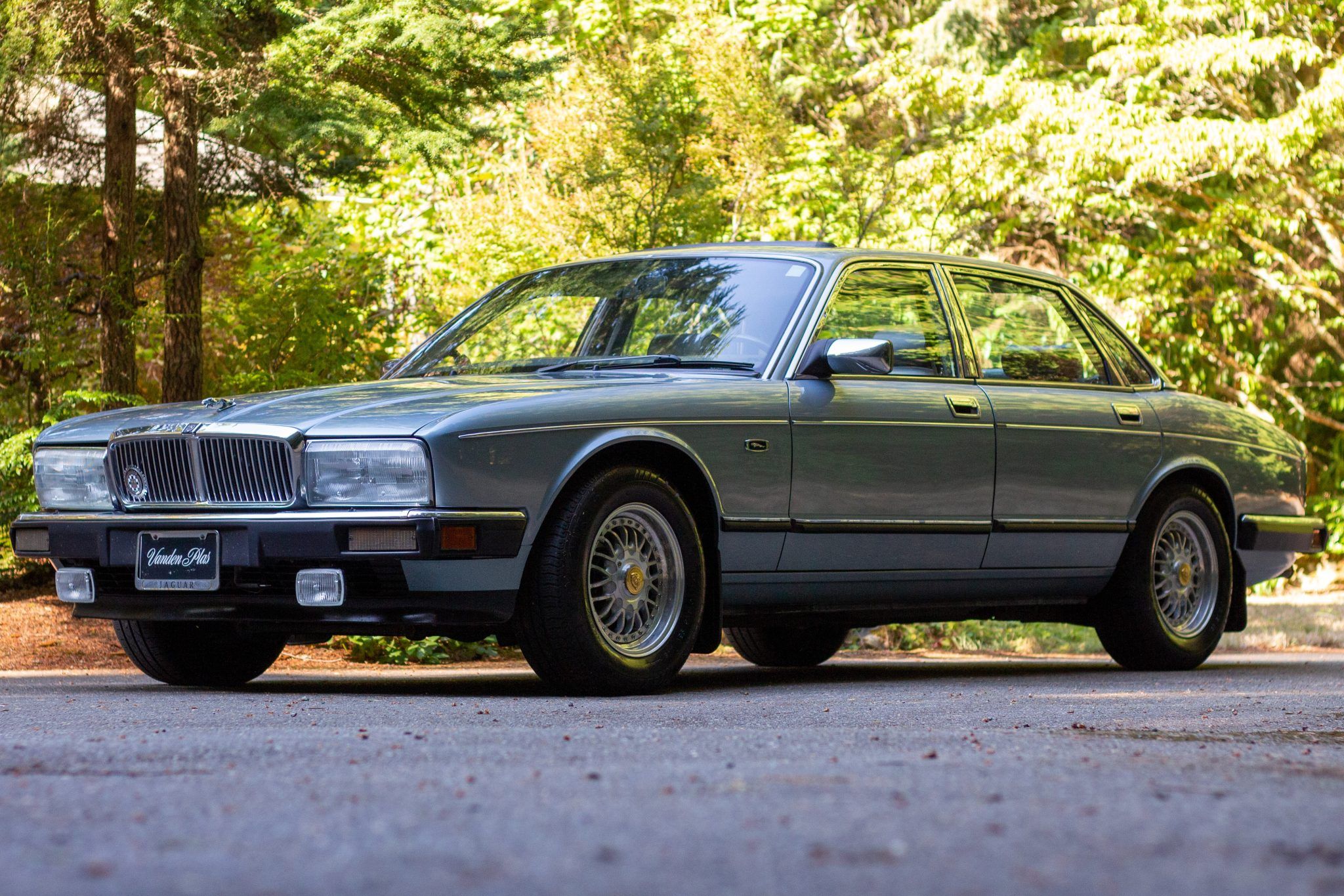 1990 Jaguar XJ