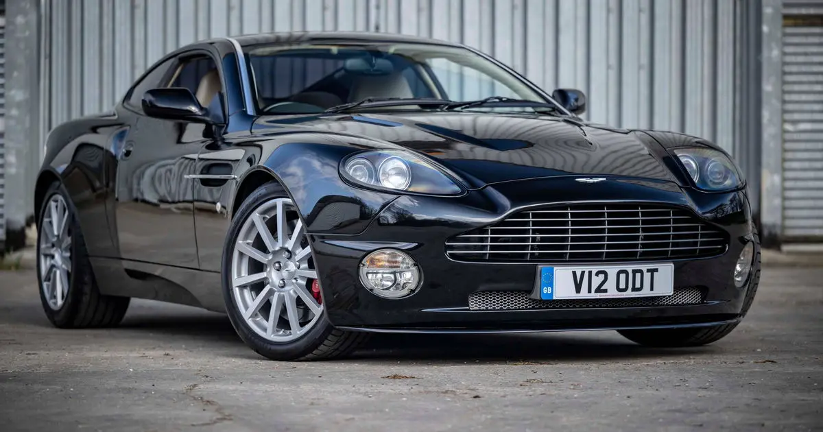 2005 Aston Martin Vanquish S