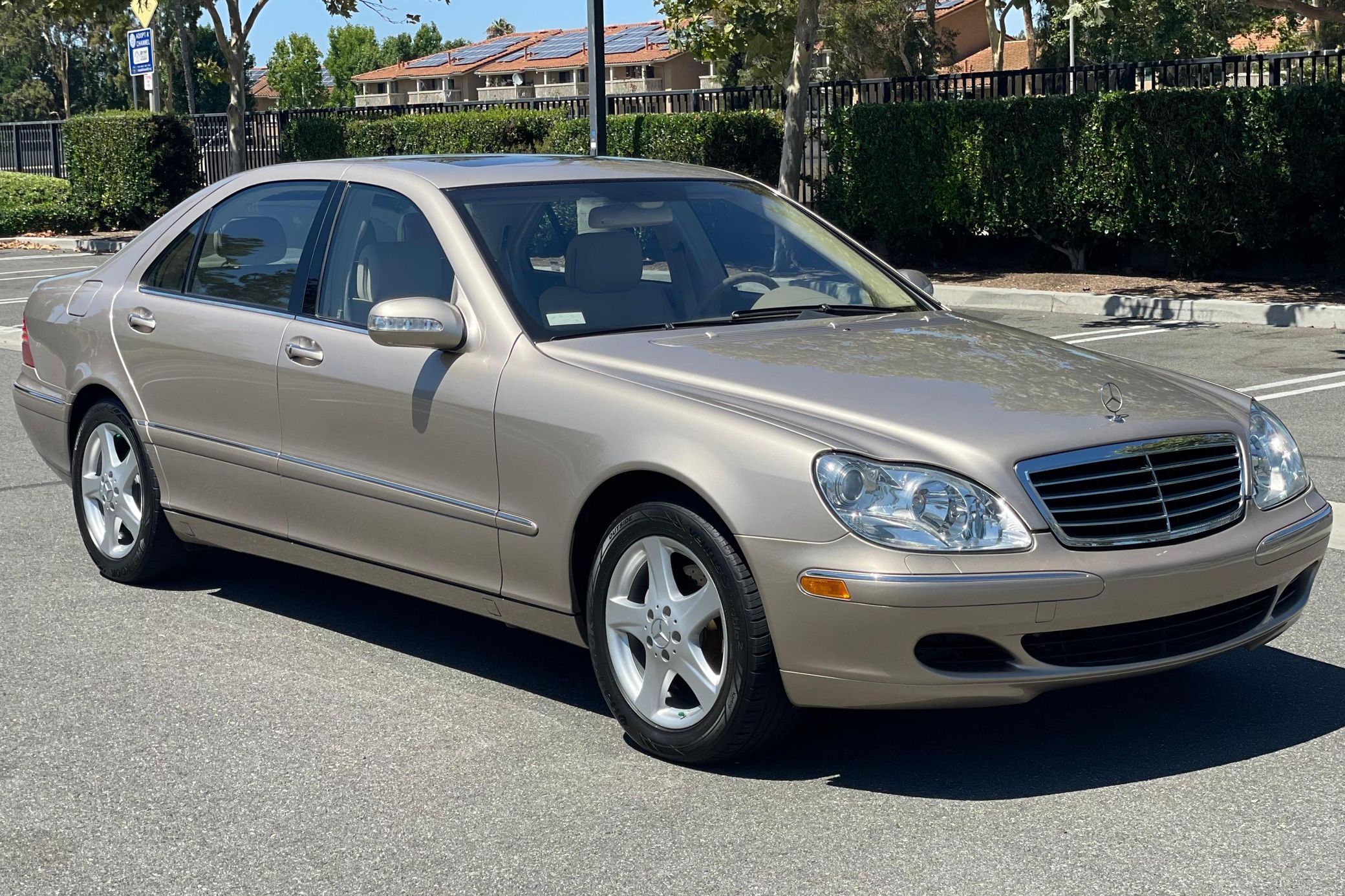 2004 Mercedes-Benz S-Class