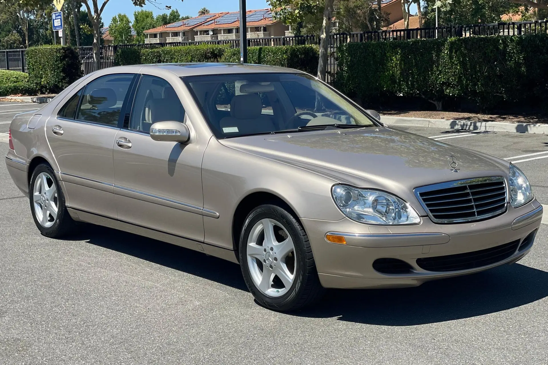 2004 Mercedes-Benz S-Class