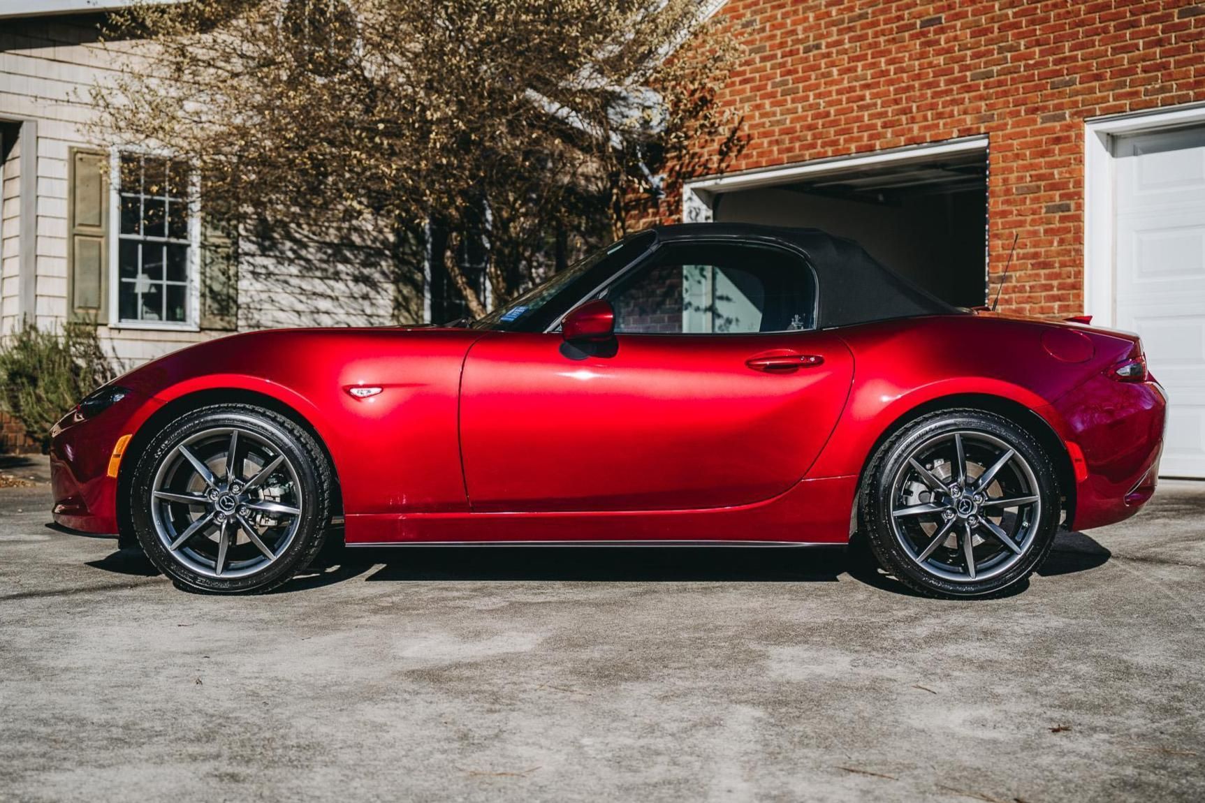 2019 Mazda MX-5 Miata