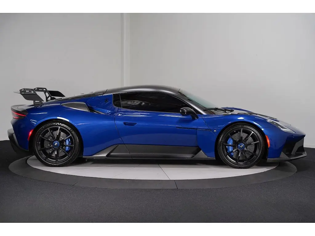 2025 Maserati MC20 Coupe
