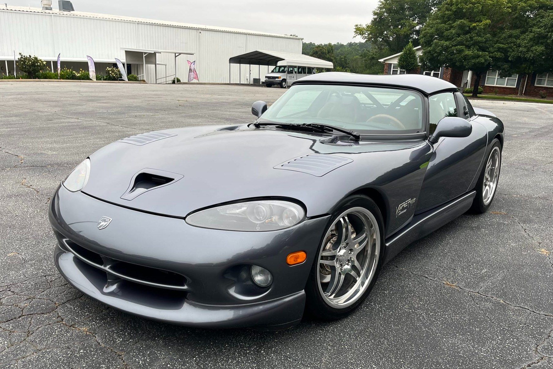 2000 Dodge Viper