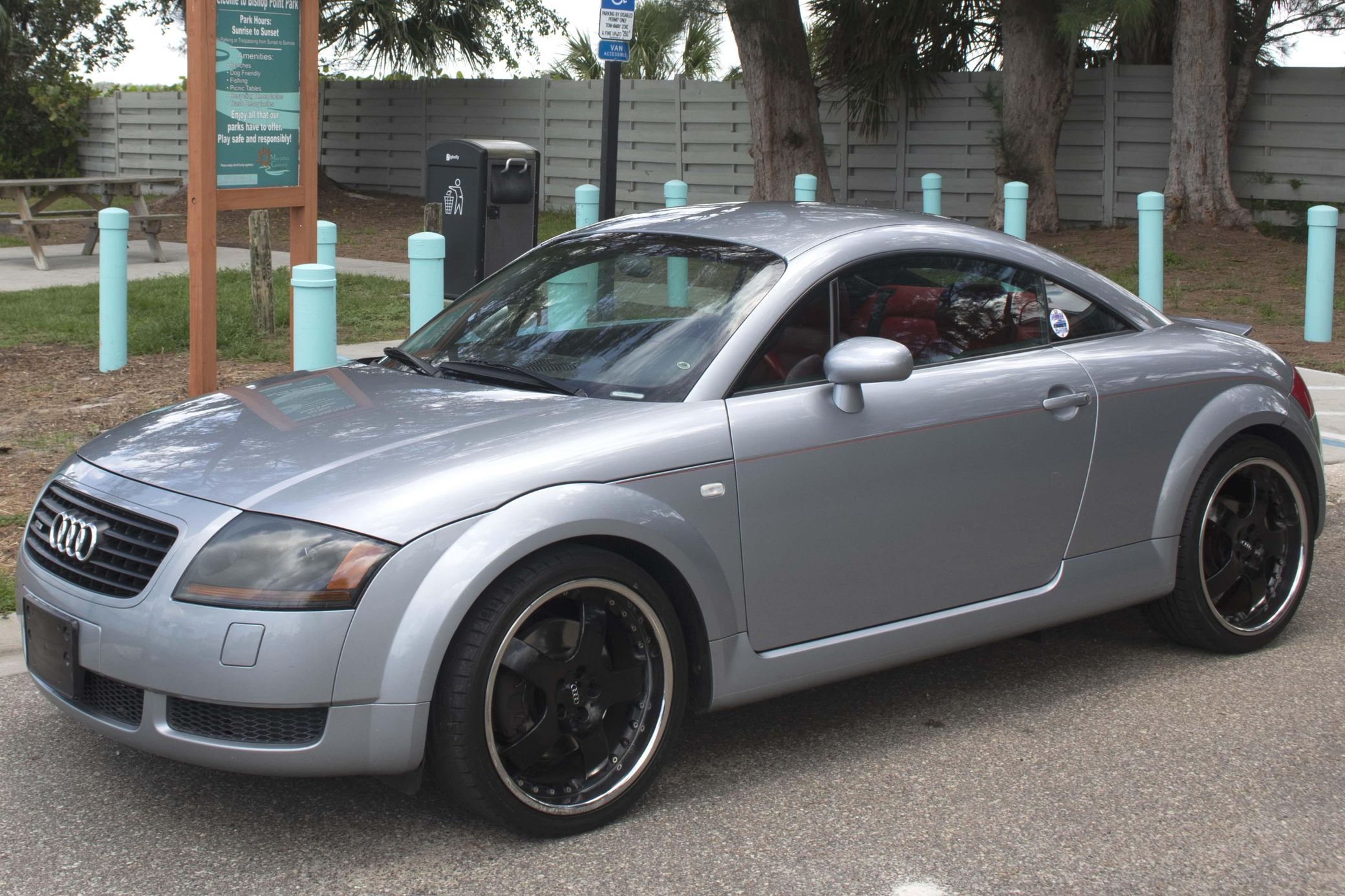 2002 Audi TT