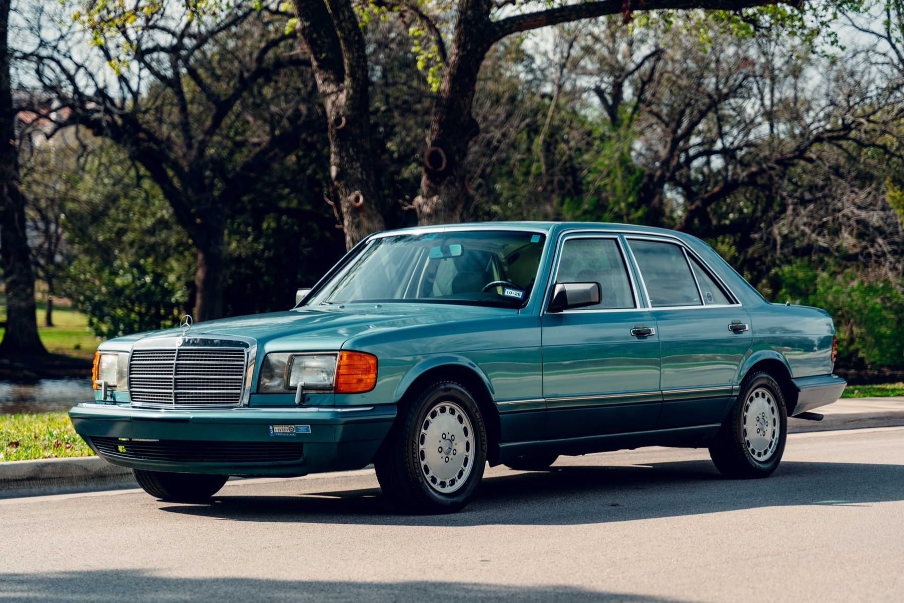 1991 Mercedes-Benz S-Class