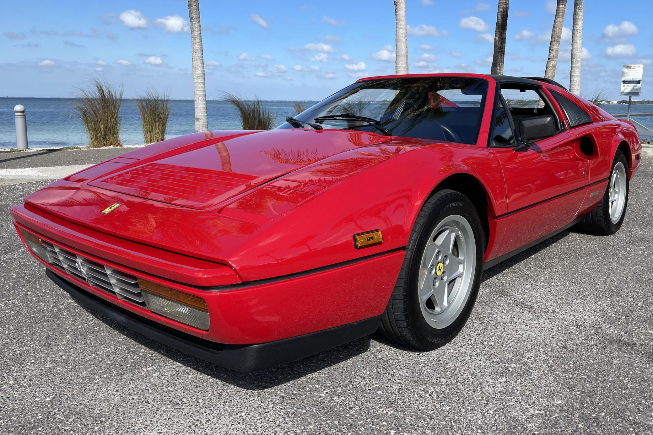 1987 Ferrari 328 GTS