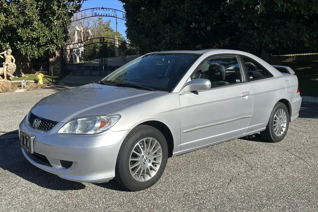 1993 Honda Civic Base Coupe, sold Dec 2025