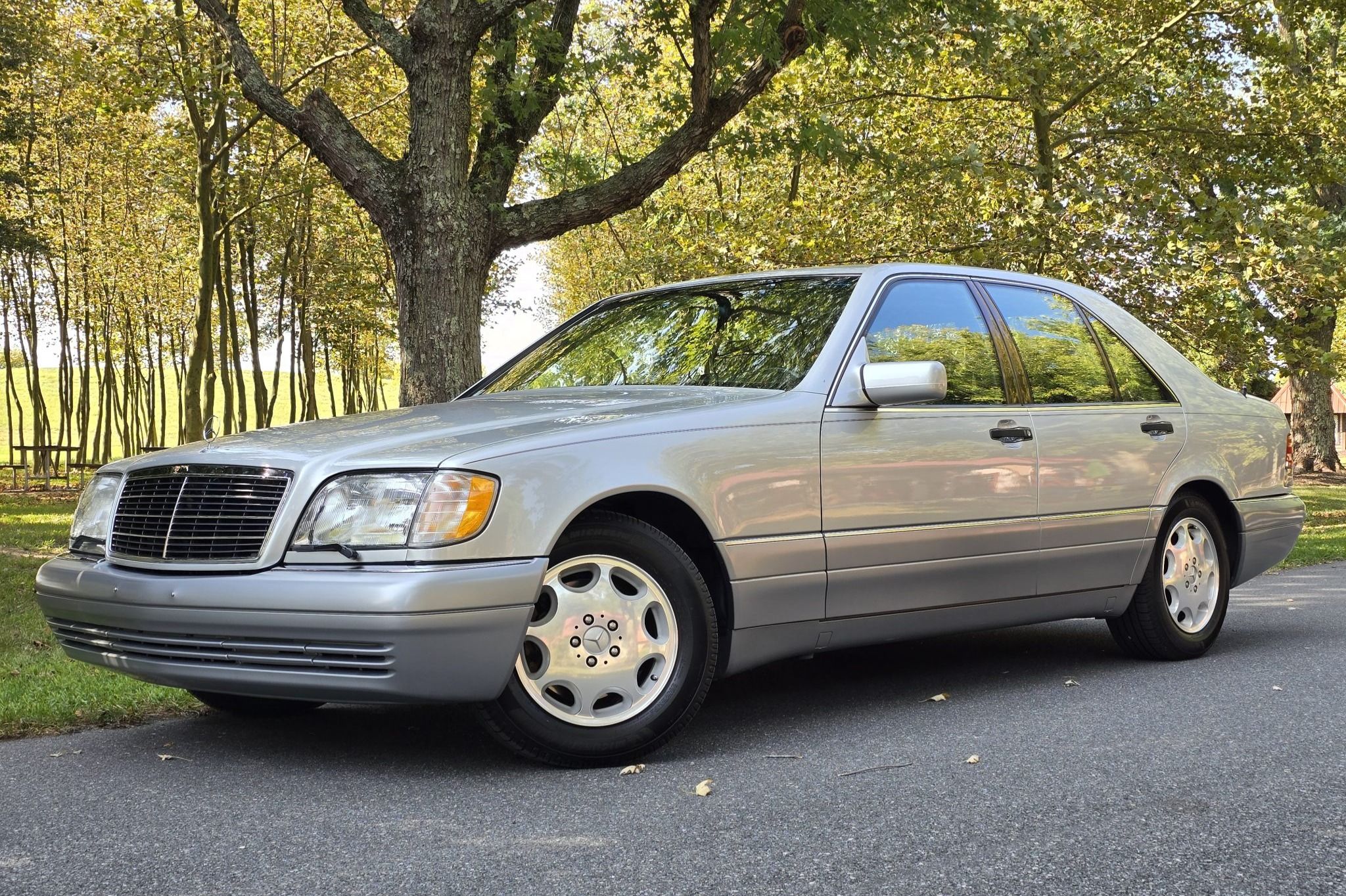1995 Mercedes-Benz S-Class