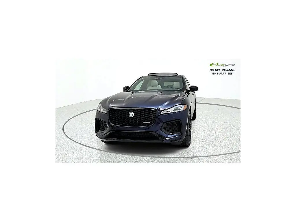 2025 Jaguar F-PACE P250 R-Dynamic S