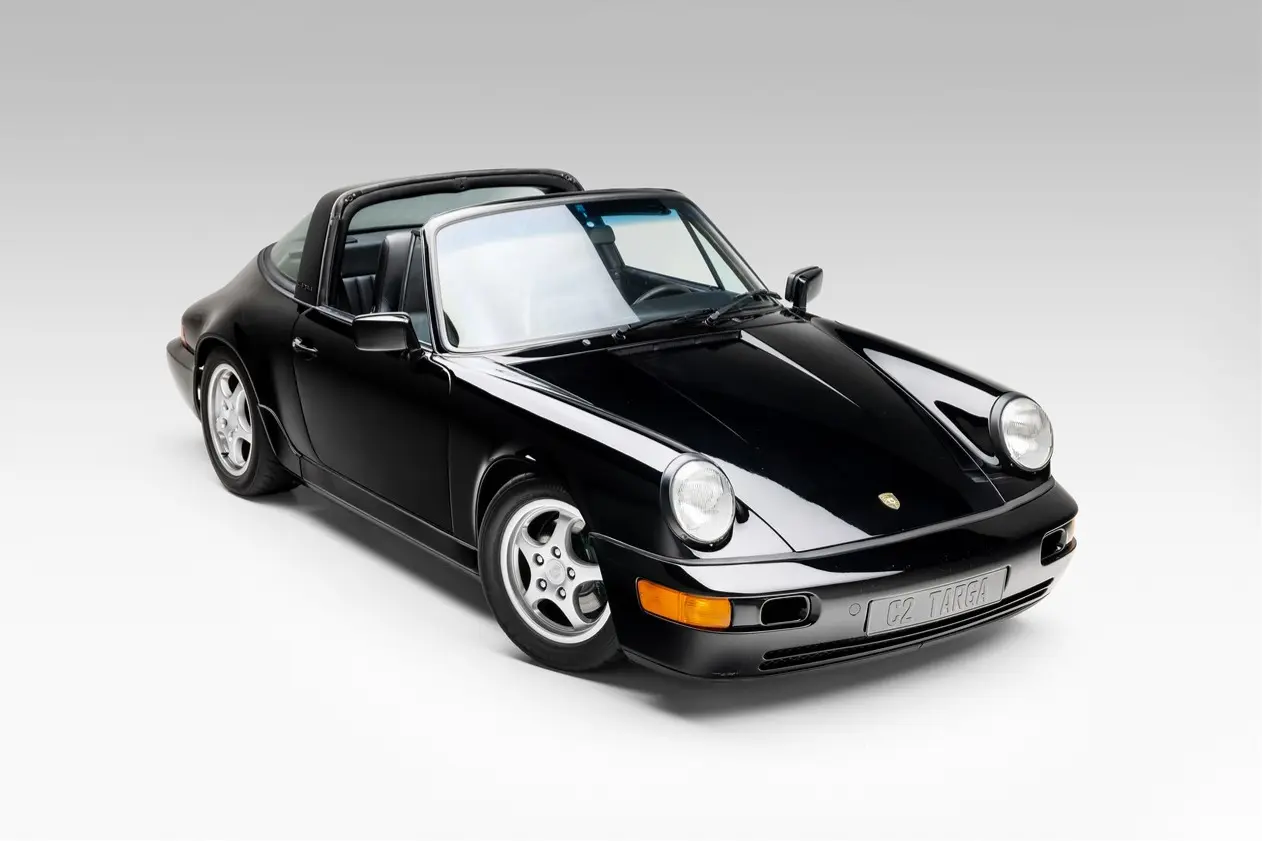1991 Porsche 911 Carrera 2 Targa