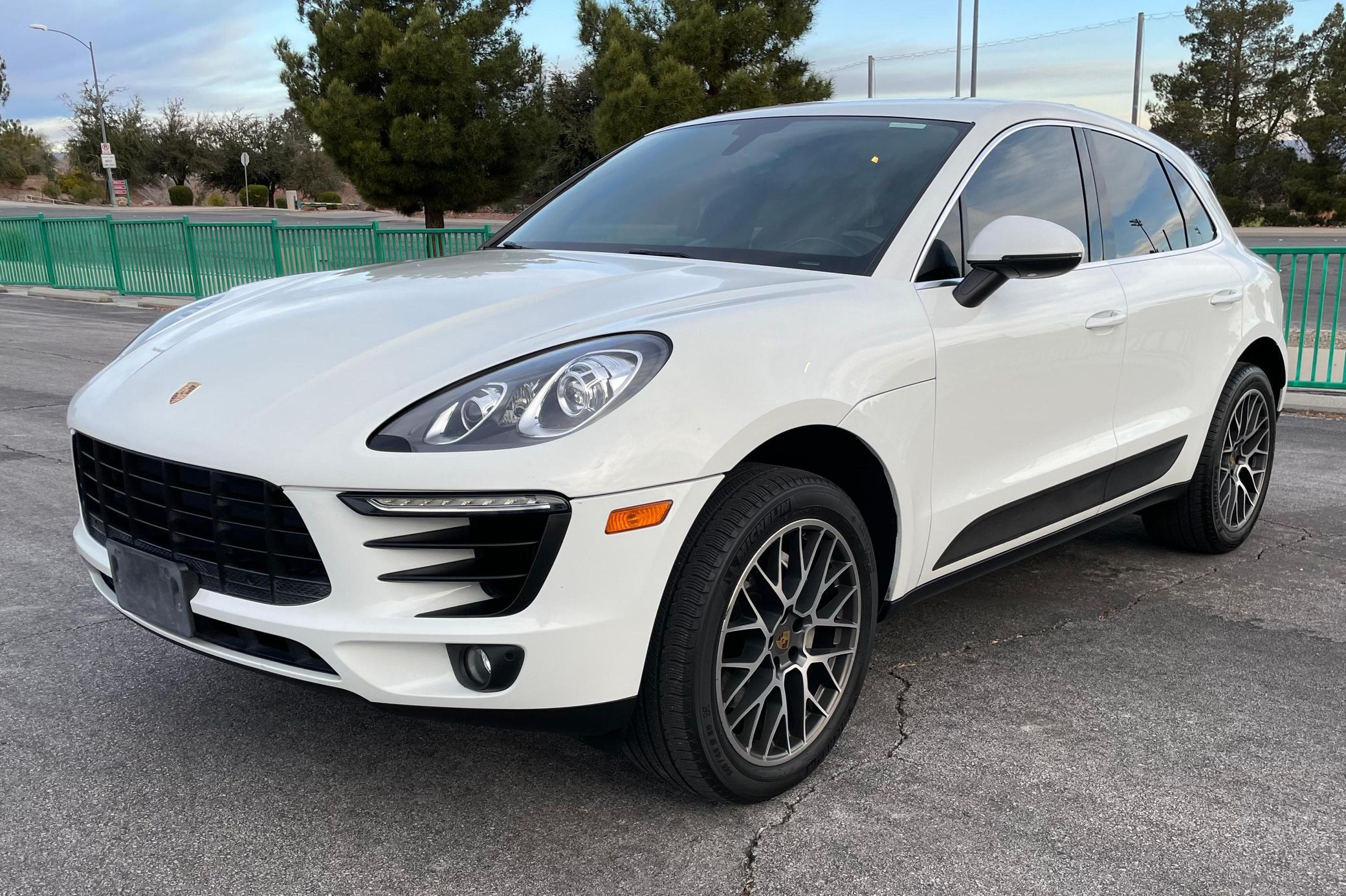 2015 Porsche Macan S