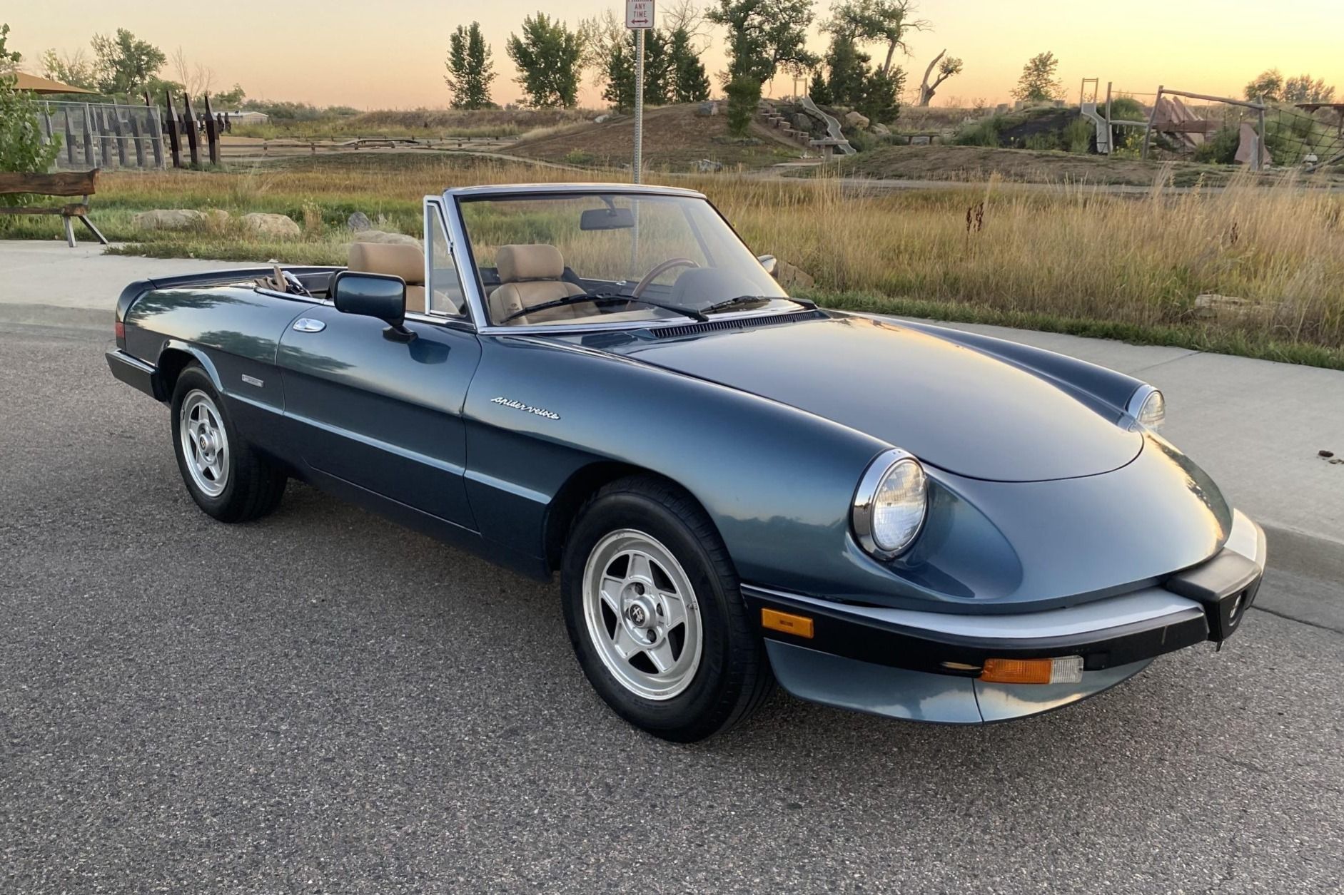1986 Alfa Romeo 105 Series Spider