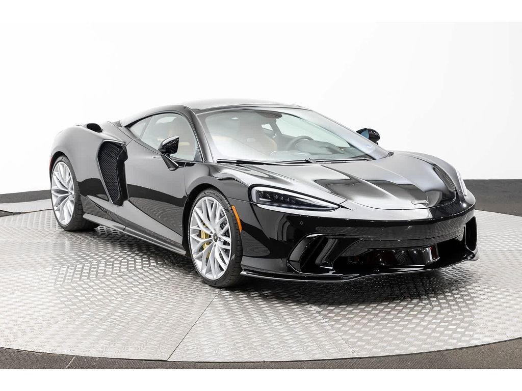 2026 McLaren GTS Coupe