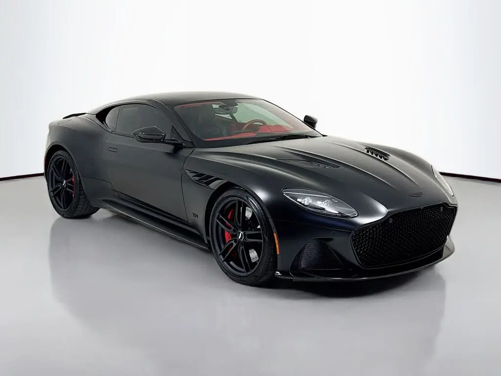 2023 Aston Martin DBS Superleggera Coupe