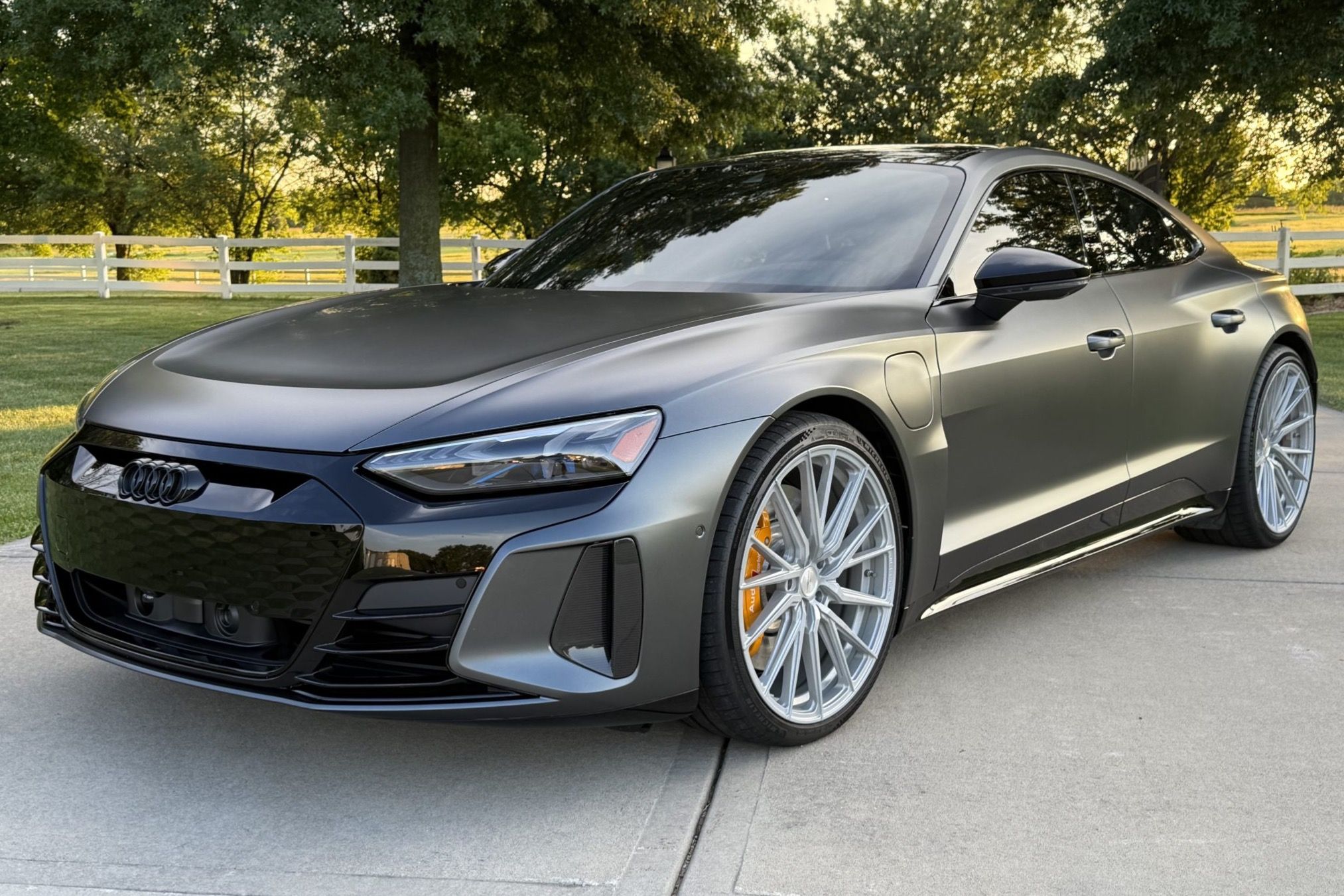 2022 Audi e-tron GT RS
