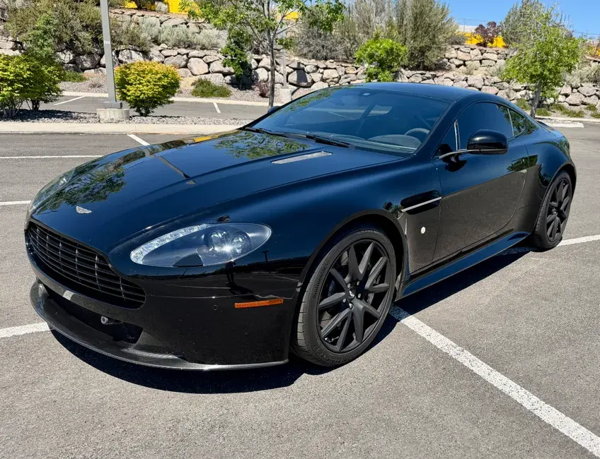 2015 Aston Martin Vantage Vantage 4.7 Coupe
