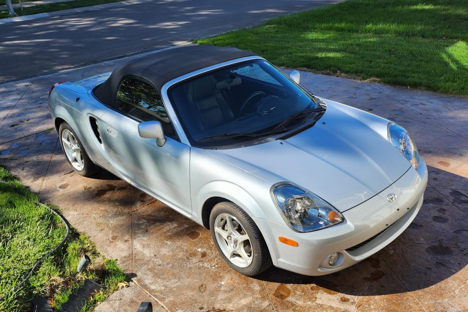 2003 Toyota MR2 Spyder