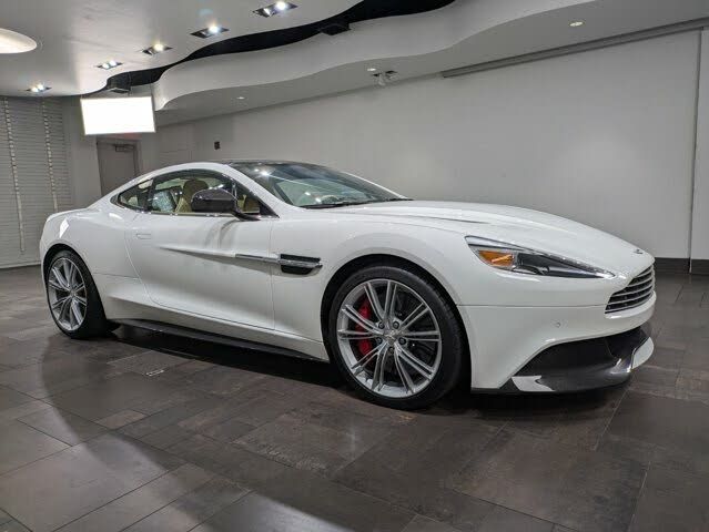 2015 Aston Martin Vanquish Coupe