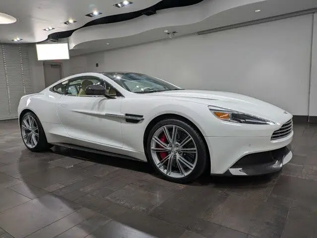 2015 Aston Martin Vanquish Coupe