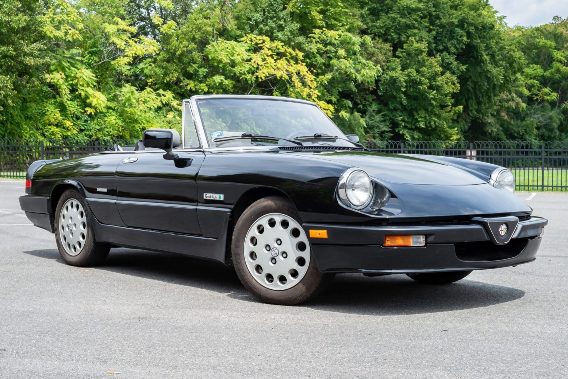 1988 Alfa Romeo 105 Series Spider