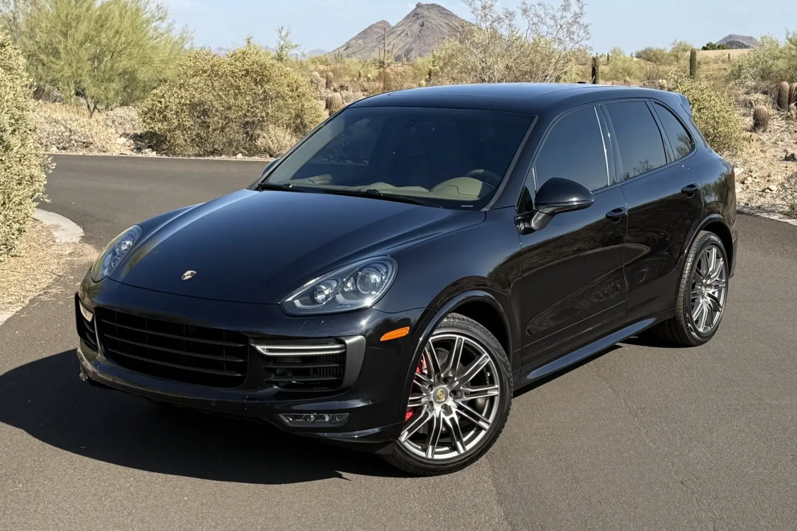 2016 Porsche Cayenne GTS