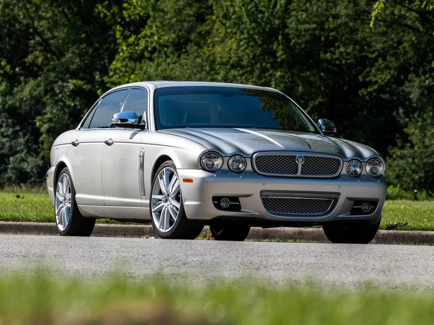 2009 Jaguar XJ