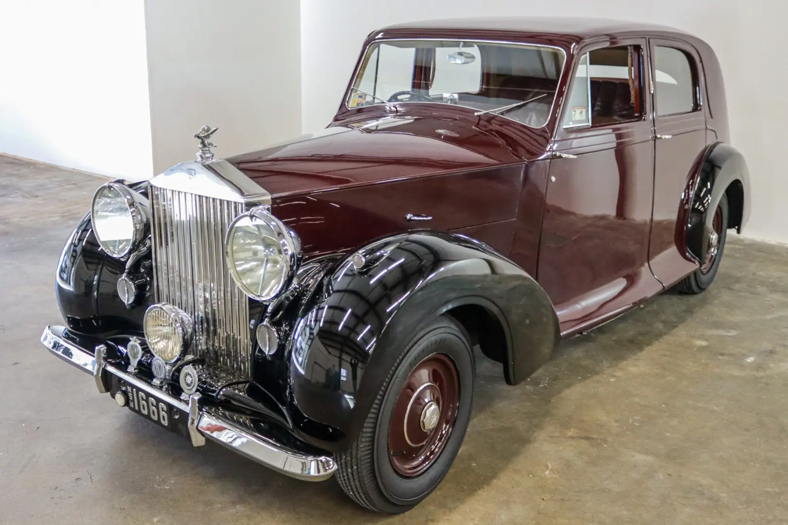 1946 Rolls-Royce Silver Wraith Sedan, sold Mar 2026