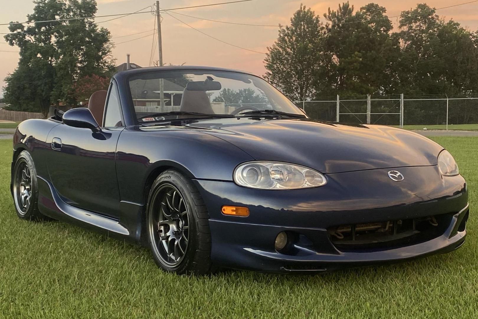 2002 Mazda MX-5 Miata