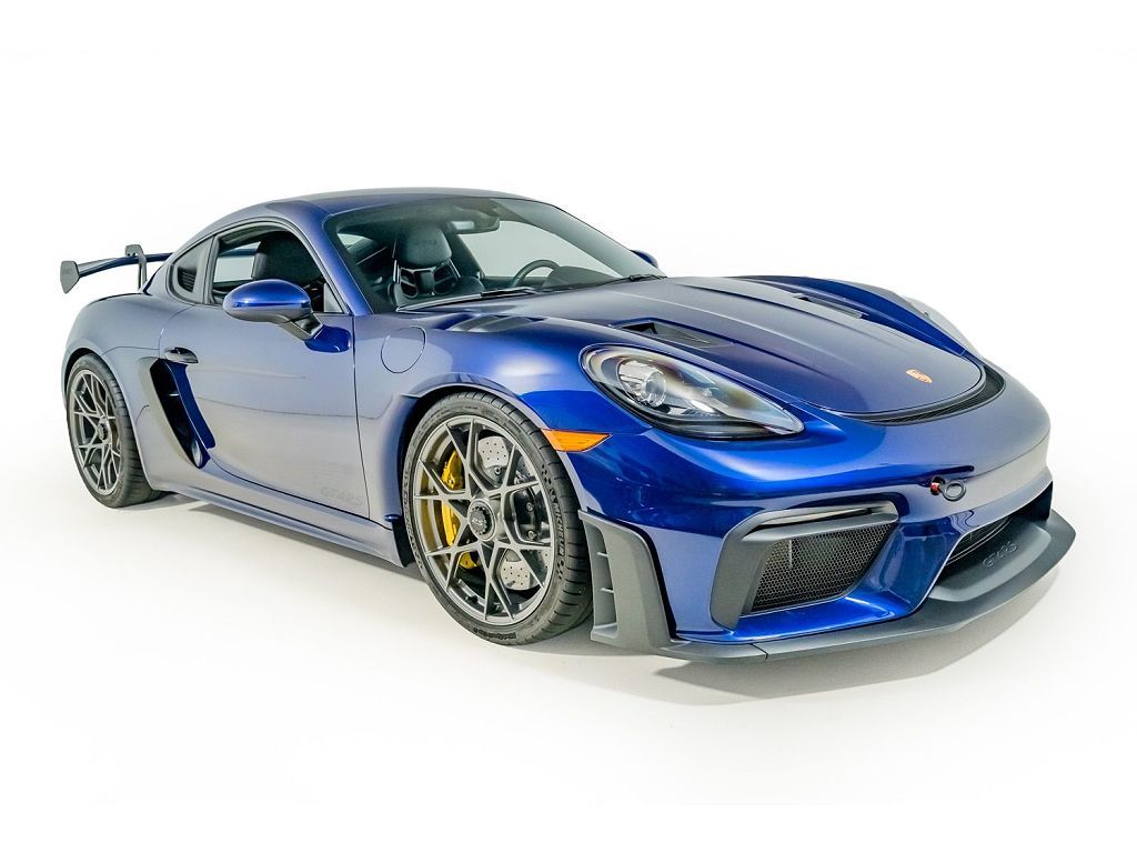 2024 Porsche Cayman GT4