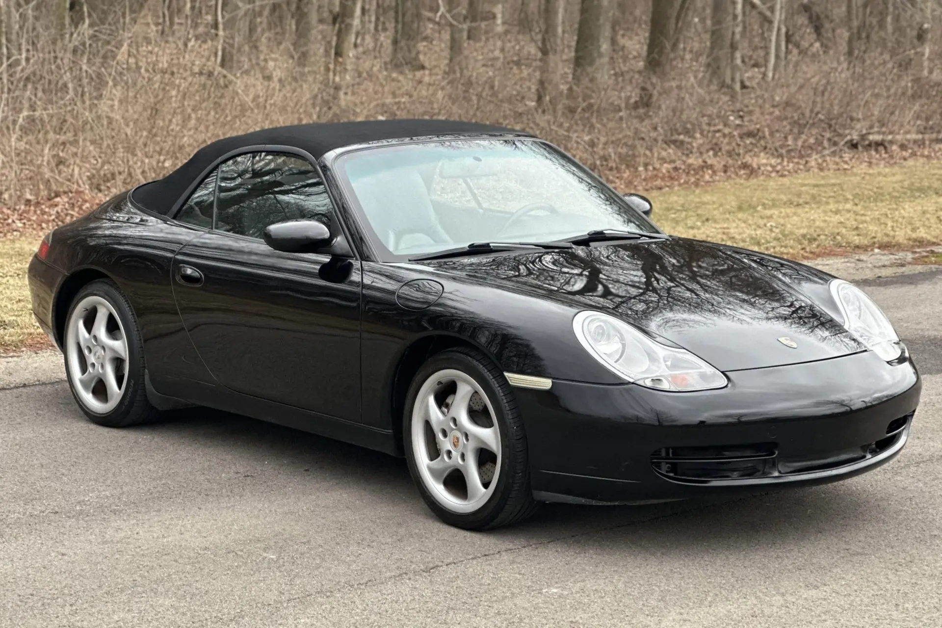 2001 Porsche 911 Carrera 4 Cabriolet