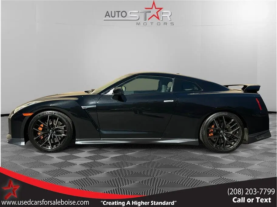 2018 Nissan GT-R Premium