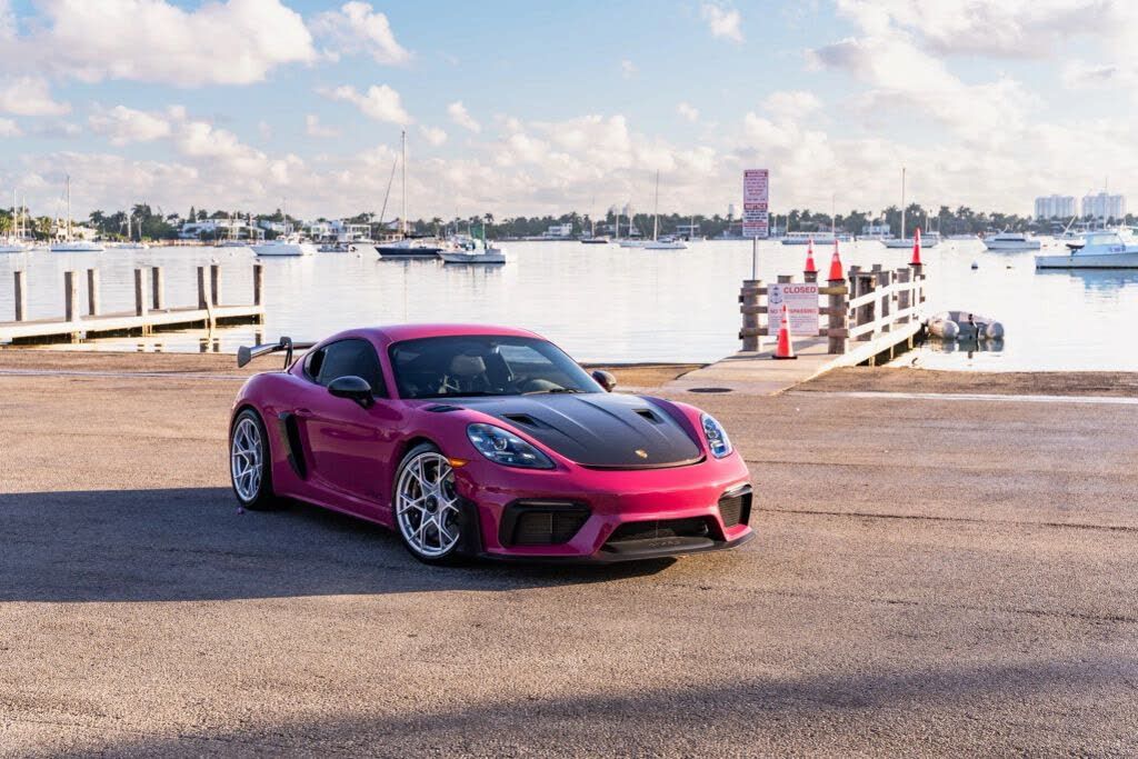 2024 Porsche Cayman GT4