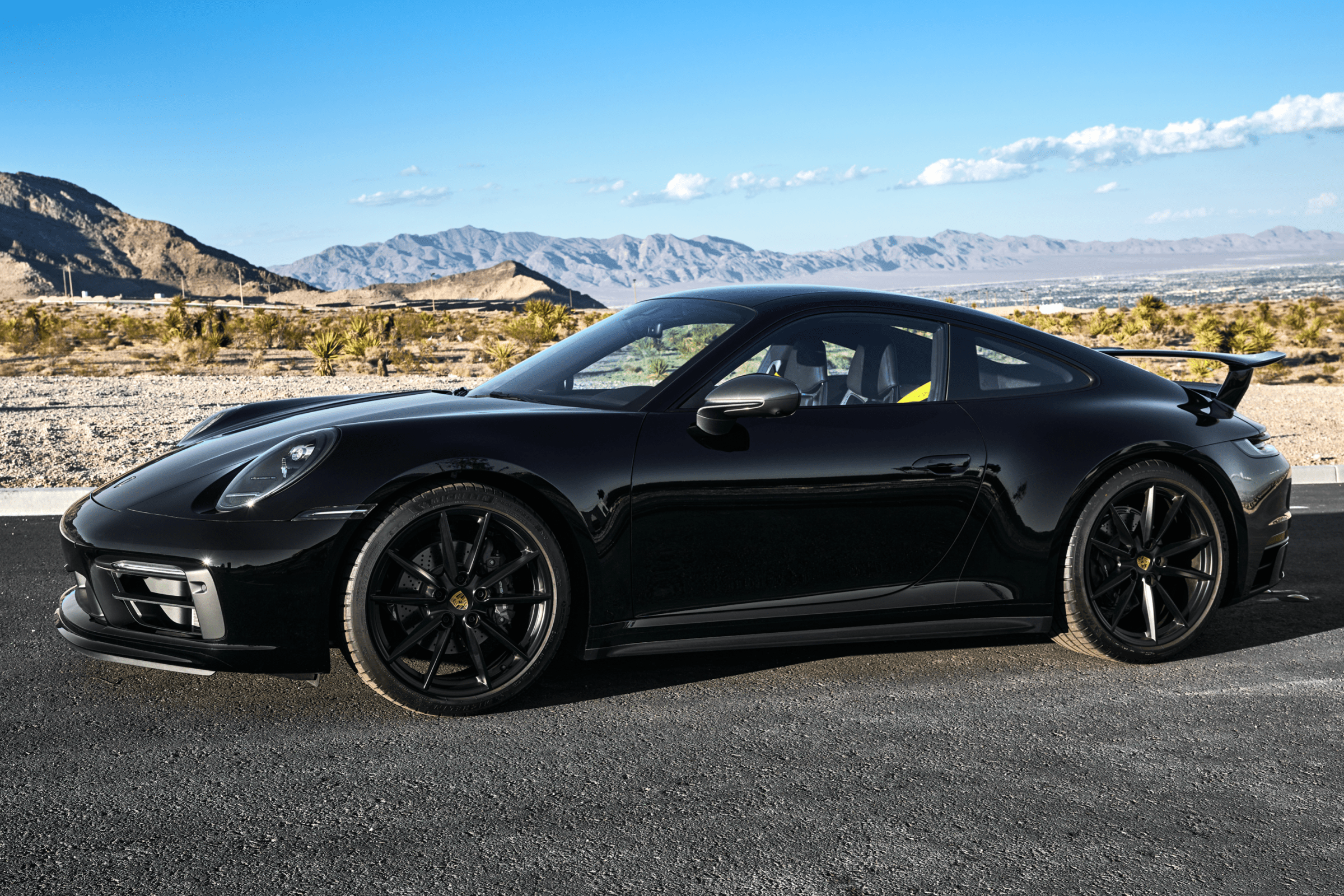 2024 Porsche 911 Carrera