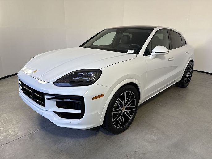2025 Porsche Cayenne S