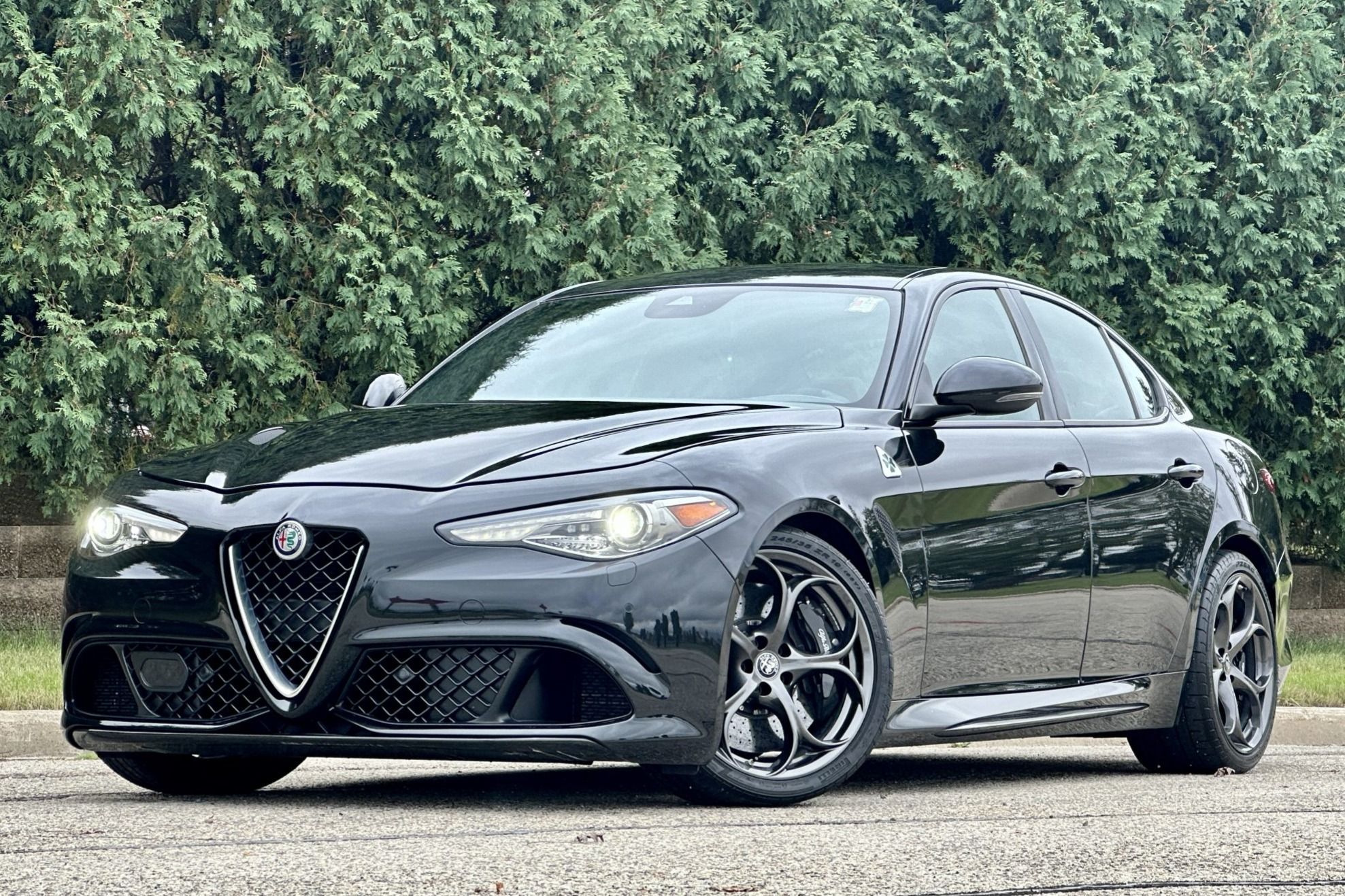 2017 Alfa Romeo Giulia Quadrifoglio