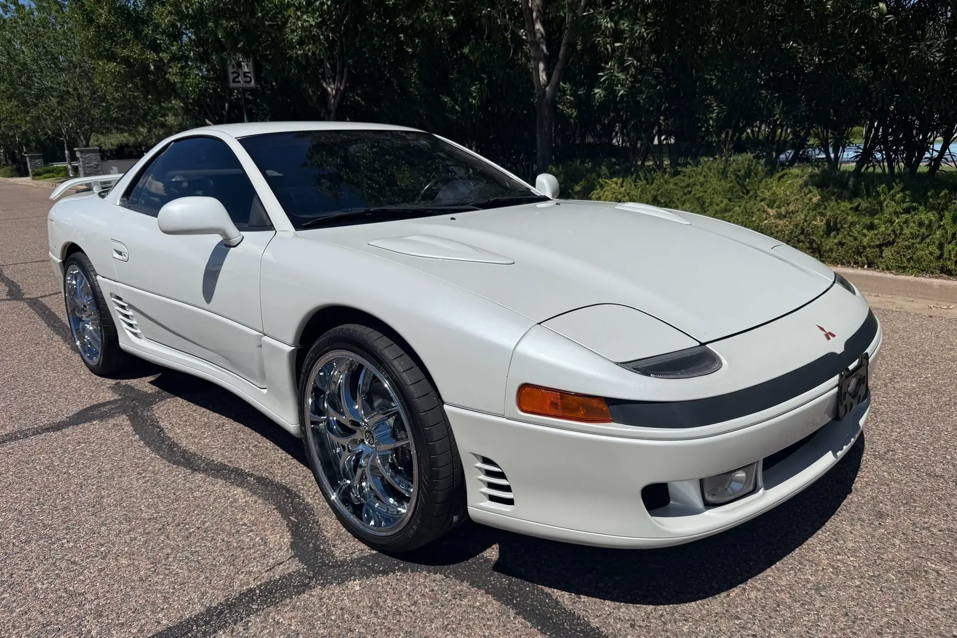 1992 Mitsubishi 3000GT VR-4