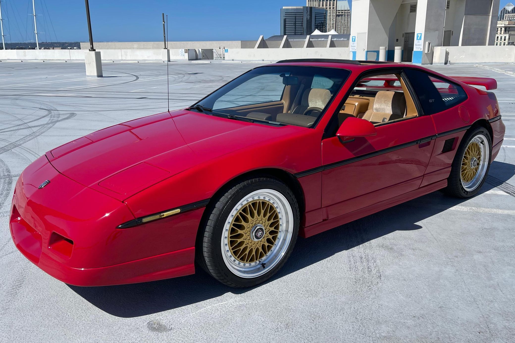 1986 Pontiac Fiero