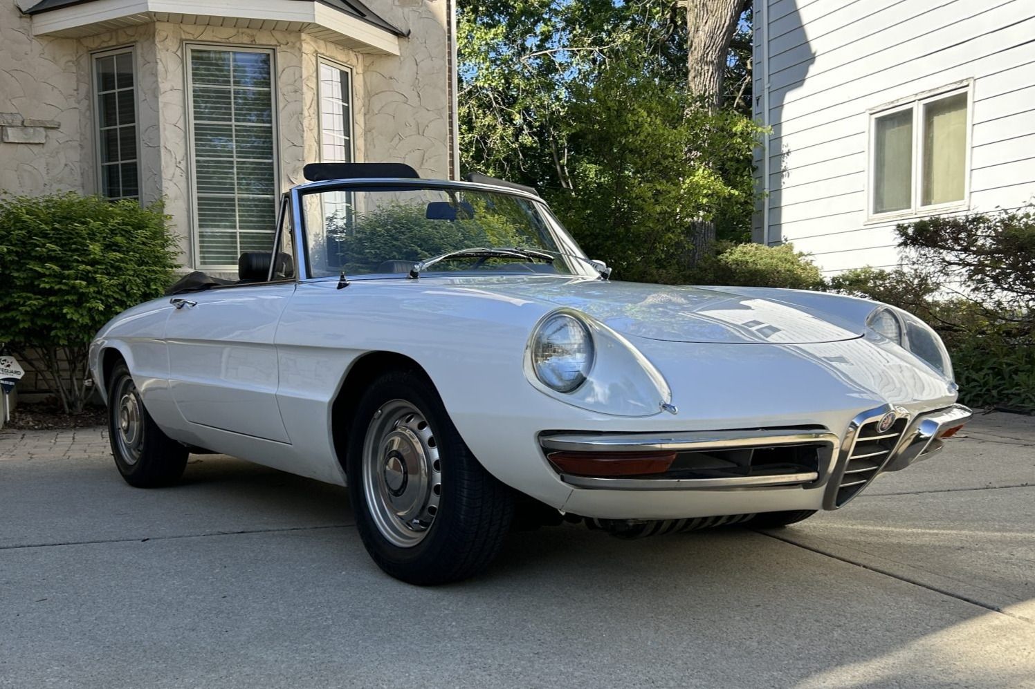 1969 Alfa Romeo 105 Series Spider