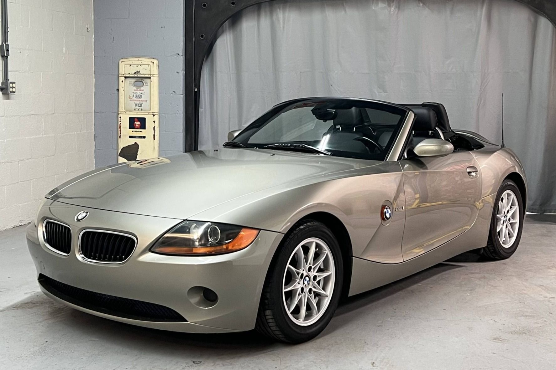 2004 BMW Z4