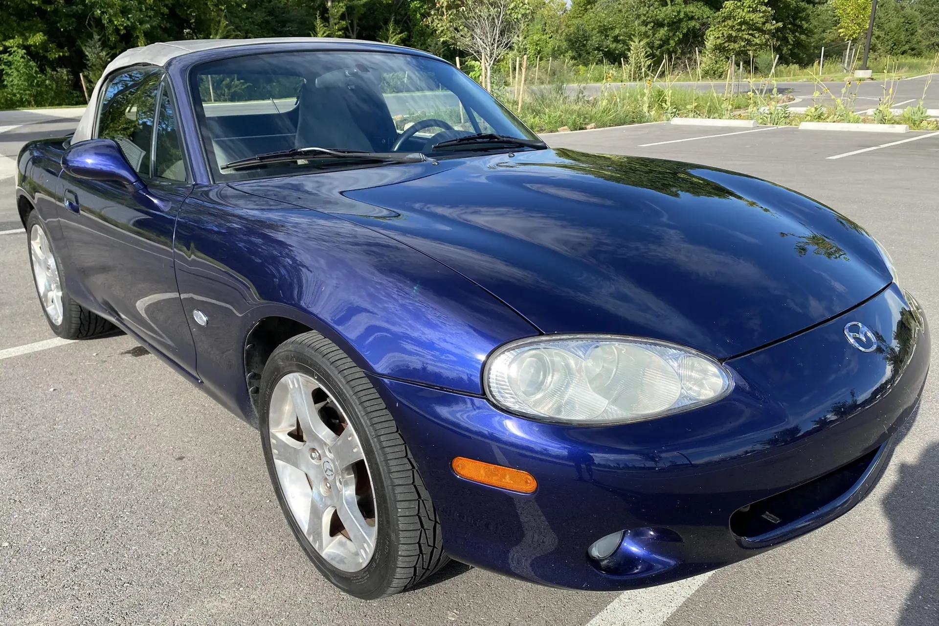 2003 Mazda MX-5 Miata