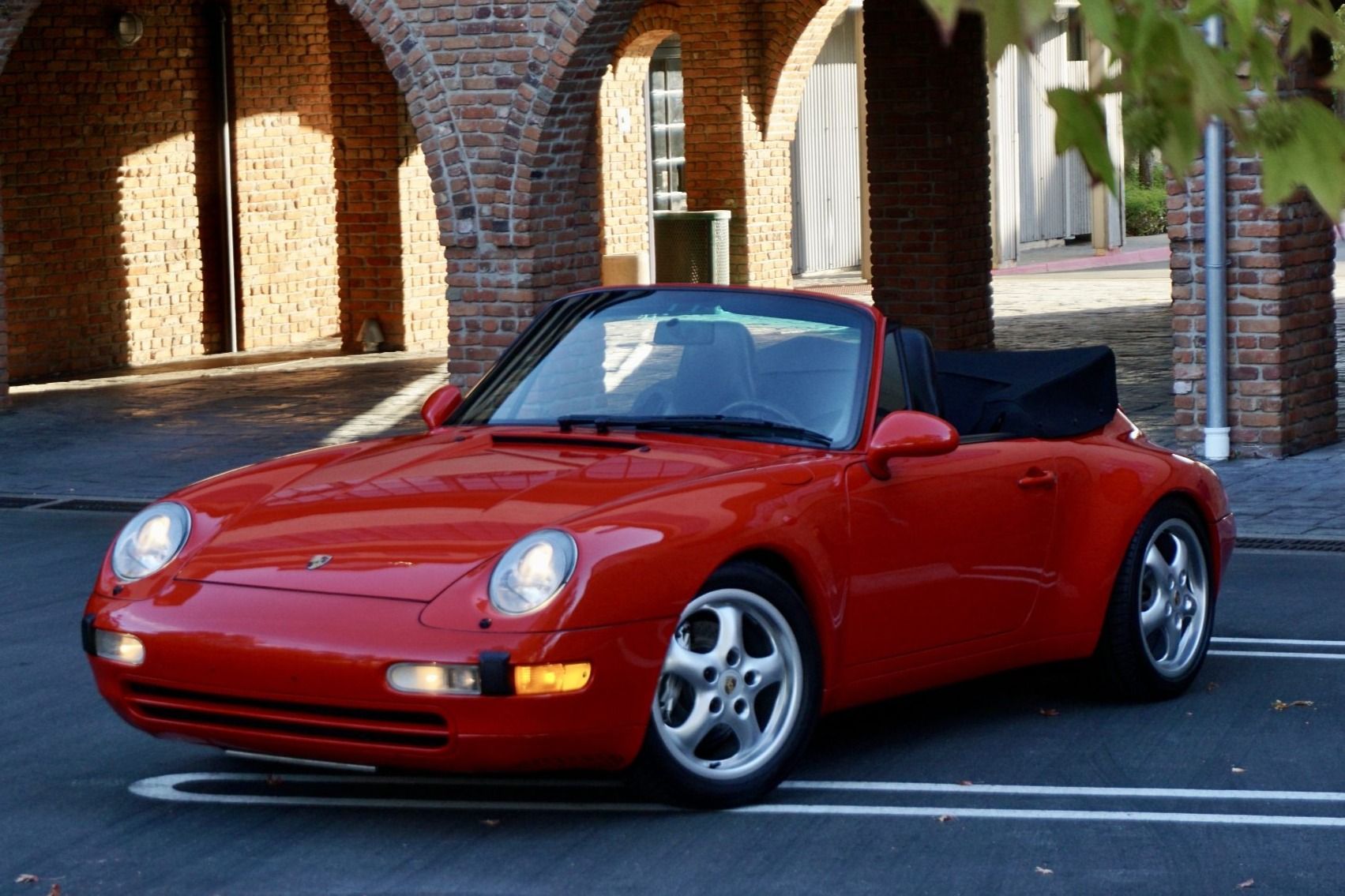 1997 Porsche 911 Carrera 4 Cabriolet