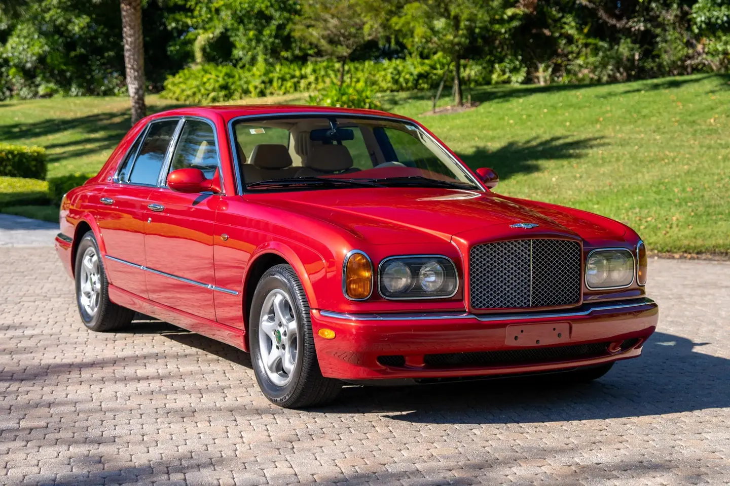 1998 Bentley Arnage Green Label, sold Dec 2025