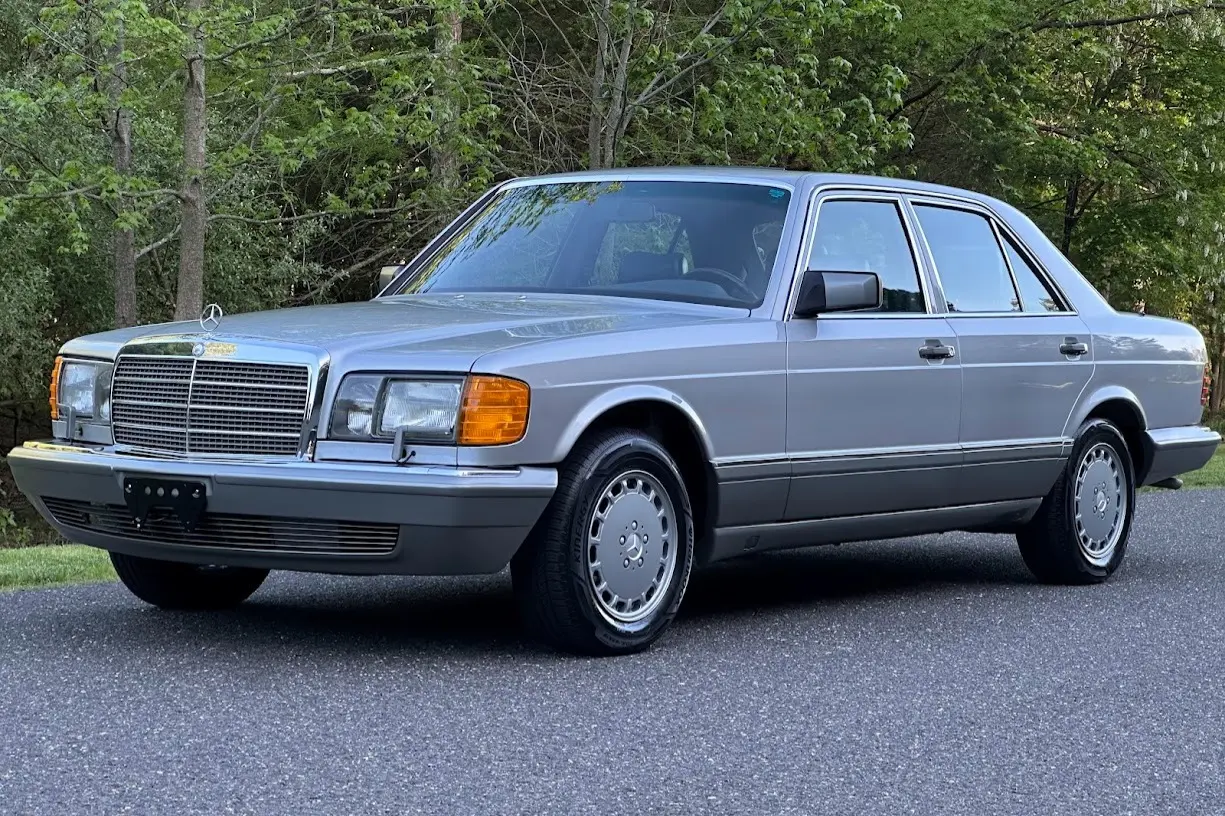 1990 Mercedes-Benz S-Class