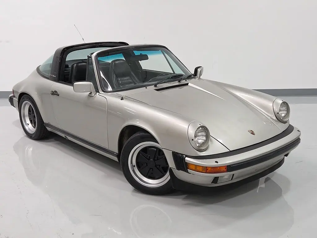 1984 Porsche 911 Targa