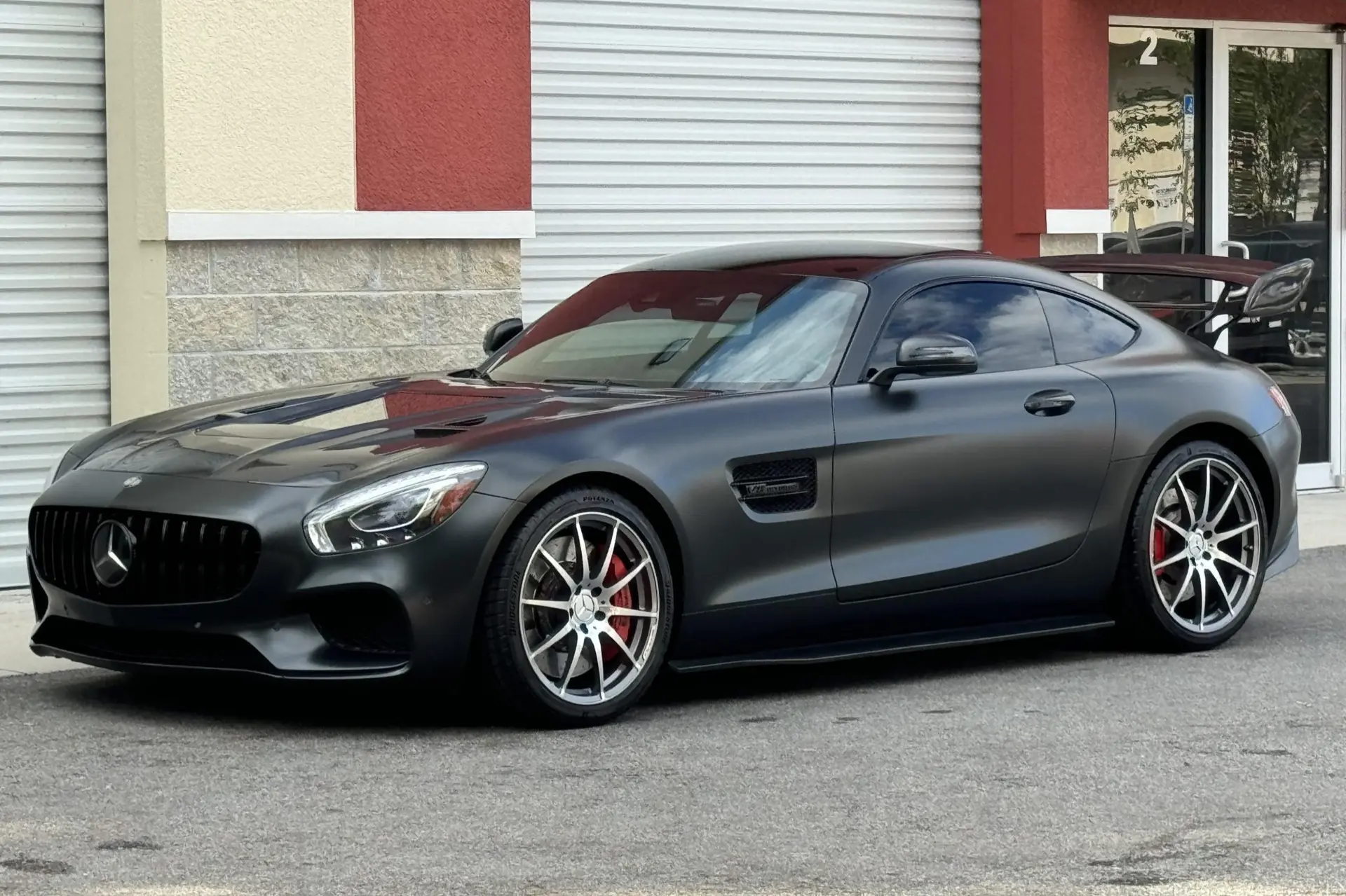 2016 Mercedes-Benz AMG GT